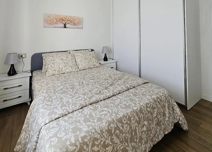 Welcome To Zaimi's Apartamento *