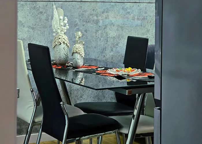 Welcome To Zaimi's Korça